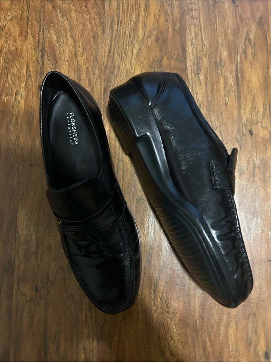 Florsheim Other - Florsheim Men’s Black Leather Slip-On Loafers